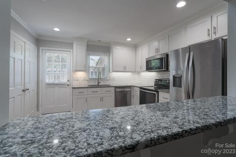 2502 Round Table Rd, Monroe, NC 28110 photo 7