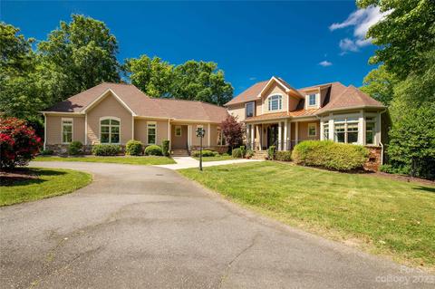 9305 Greathorn Ln, Concord, NC 28027