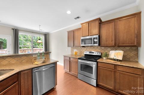 446 Glandon Ct, Fort Mill, SC 29708 photo 17