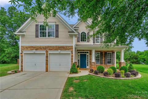 446 Glandon Ct, Fort Mill, SC 29708