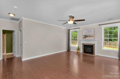 446 Glandon Ct, Fort Mill, SC 29708 photo 9