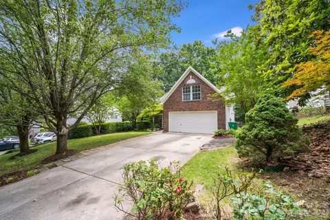 4417 Lenox Hill Pl, Charlotte, NC 28269