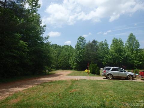 2398 Swanson Rd, Crouse, NC 28033 photo 4