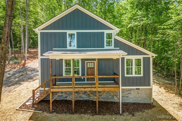 225 Long Range Ln, Leicester, NC 28748