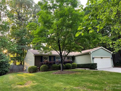 7001 Wooden Rail Ln #40, Mint Hill, NC 28227