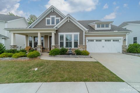 3032 Quinebaug Rd, Fort Mill, SC 29715