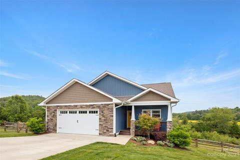 283 River Breeze Ln, Etowah, NC 28729