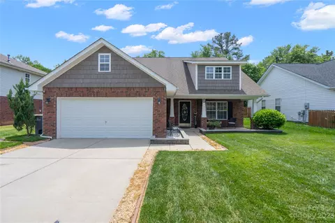 195 Ashmont Dr, Kannapolis, NC 28081