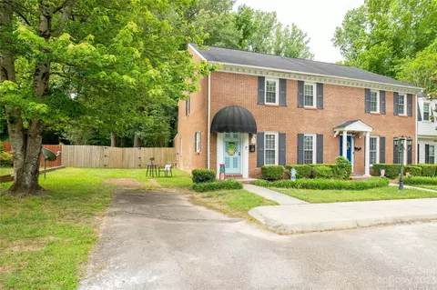 1033 Meadow Dr, Lancaster, SC 29720 photo 7