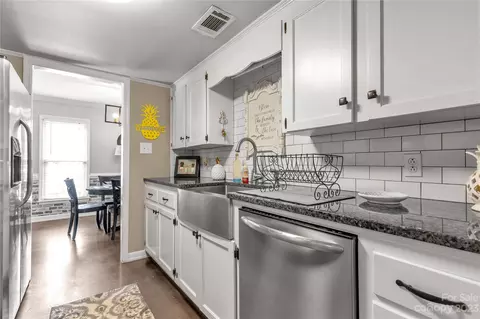 1033 Meadow Dr, Lancaster, SC 29720