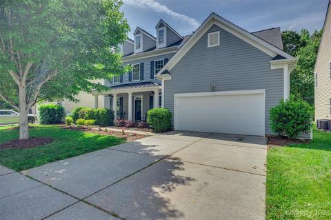 14407 Whistling Swan Rd, Charlotte, NC 28278