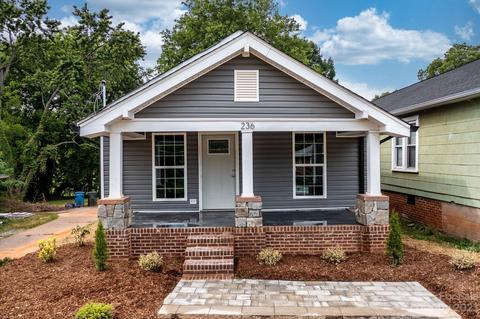 236 8th Avenue Sw Dr SW, Hickory, NC 28602