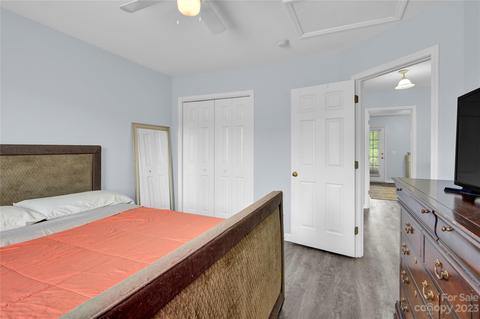 4076 Library Ln NW, Conover, NC 28613 photo 25