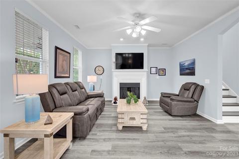 4076 Library Ln NW, Conover, NC 28613 photo 6
