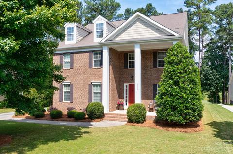 10038 Daufuskie Dr, Charlotte, NC 28278