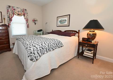 806 3rd St NE, Conover, NC 28613 photo 14