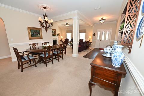 806 3rd St NE, Conover, NC 28613 photo 6