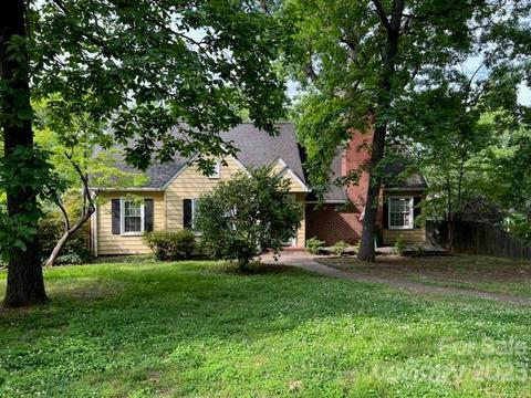 2131 Chambwood Dr, Charlotte, NC 28205