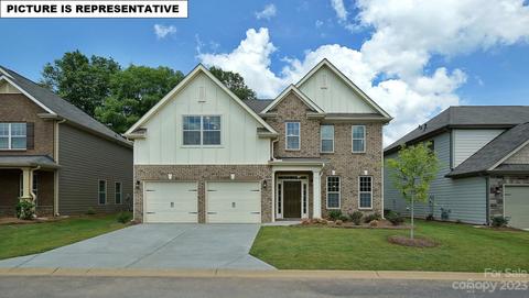 148 Autumnwood Rd, Troutman, NC 28166