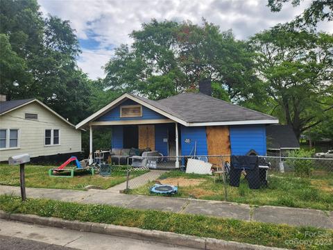 106 Dean St, Gastonia, NC 28052