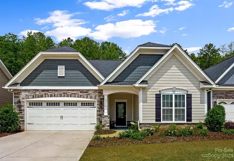 2114 Overwoods Ln, Indian Trail, NC 28079