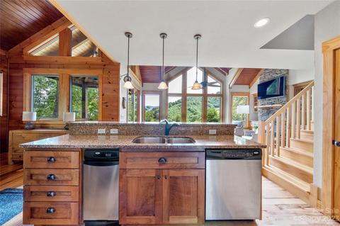 334 Clark Rd, Clyde, NC 28721 photo 5