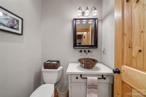 334 Clark Rd, Clyde, NC 28721 photo 13