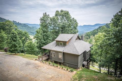 334 Clark Rd, Clyde, NC 28721 photo 2