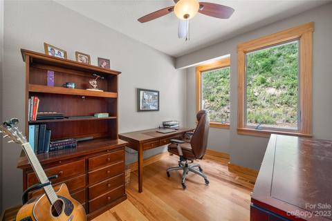 334 Clark Rd, Clyde, NC 28721 photo 11