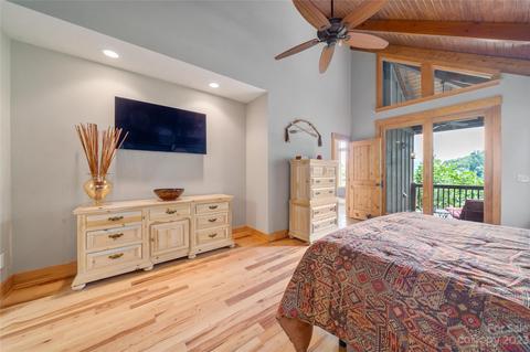 334 Clark Rd, Clyde, NC 28721 photo 16