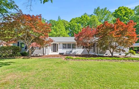416 Windsor Dr, Salisbury, NC 28144