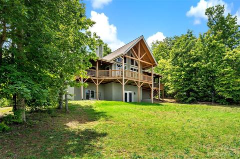 422 Mountain Vista Dr, Nebo, NC 28761