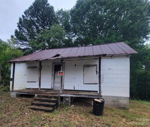 849 Sikes Ave, Wadesboro, NC 28170