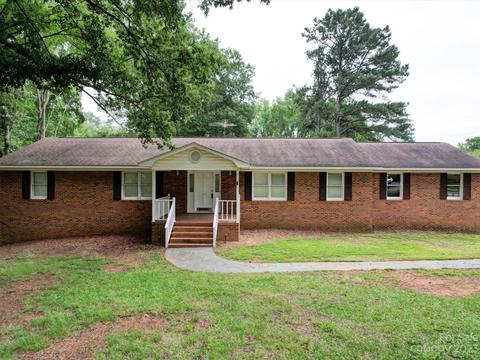 605 Heatherwood Dr, Monroe, NC 28112