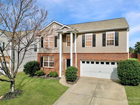 3011 Liddington Rd, Matthews, NC 28105