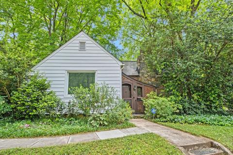 800 E Park Ave, Charlotte, NC 28203