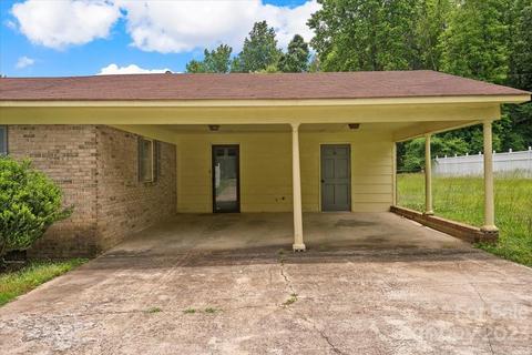 2012 Barbarosa Dr, Lancaster, SC 29720 photo 3