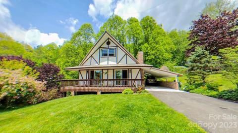 199 Benfield Rd, Crossnore, NC 28616