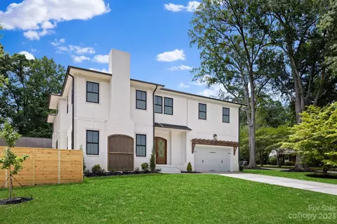 500 Hollis Rd, Charlotte, NC 28209