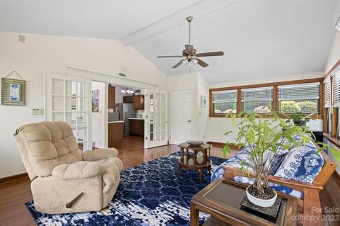 75 Echo Lake Dr, Fairview, NC 28730 photo 19