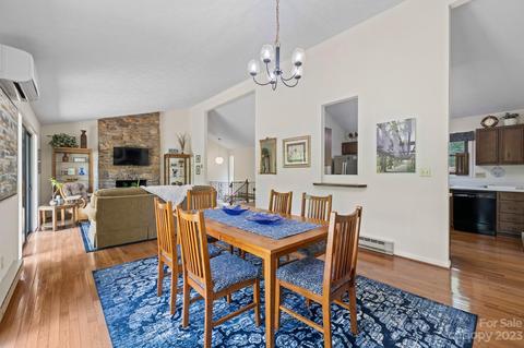 75 Echo Lake Dr, Fairview, NC 28730 photo 12