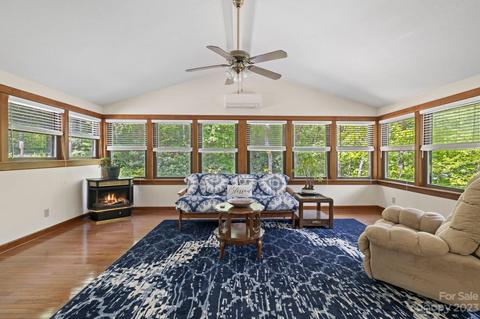 75 Echo Lake Dr, Fairview, NC 28730 photo 17