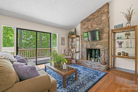 75 Echo Lake Dr, Fairview, NC 28730 photo 8