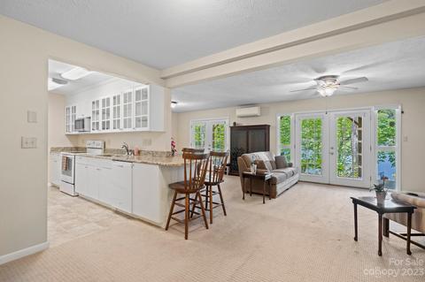 75 Echo Lake Dr, Fairview, NC 28730 photo 22