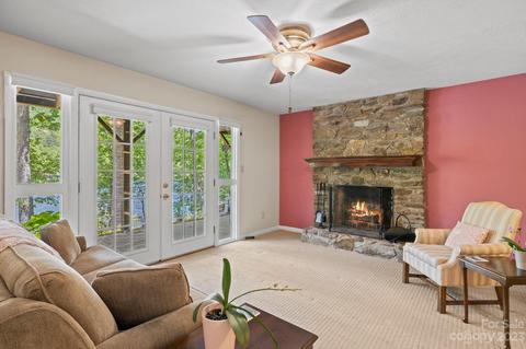 75 Echo Lake Dr, Fairview, NC 28730 photo 24