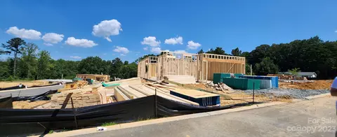 2010 Heaney Ct, Matthews, NC 28105