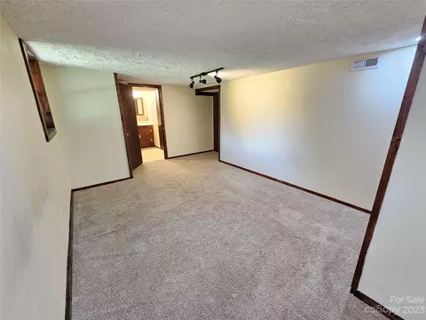 112 Poteat Dr, Morganton, NC 28655 photo 26