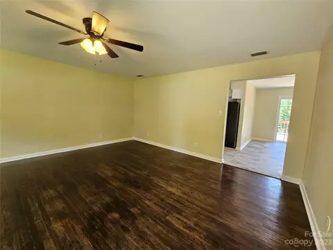 112 Poteat Dr, Morganton, NC 28655 photo 6