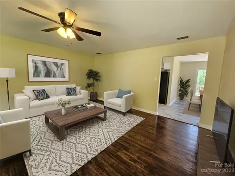 112 Poteat Dr, Morganton, NC 28655 photo 5