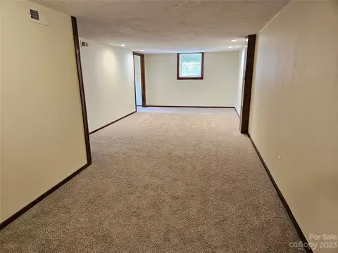112 Poteat Dr, Morganton, NC 28655 photo 21